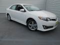 Super White - Camry SE Photo No. 1