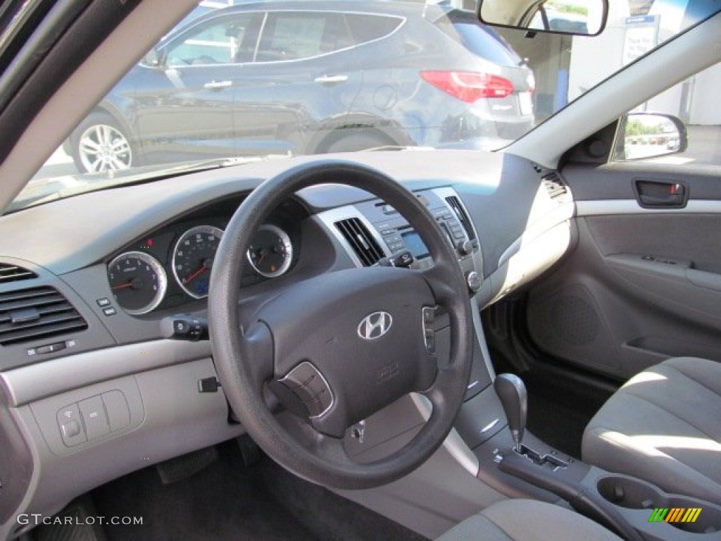 2009 Hyundai Sonata GLS Gray Dashboard Photo #77788592