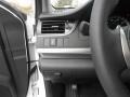 Super White - Camry SE Photo No. 32
