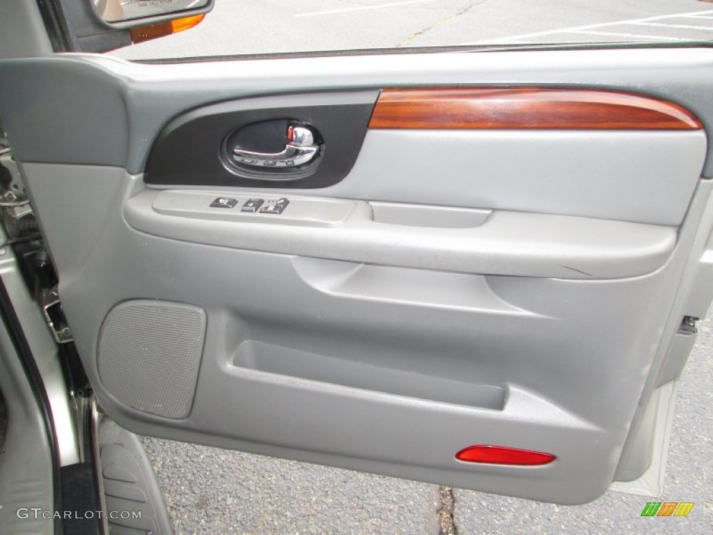 2002 GMC Envoy XL SLT 4x4 Medium Pewter Door Panel Photo #77789771