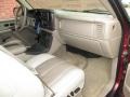 Sandstone 2002 GMC Yukon XL Denali AWD Dashboard