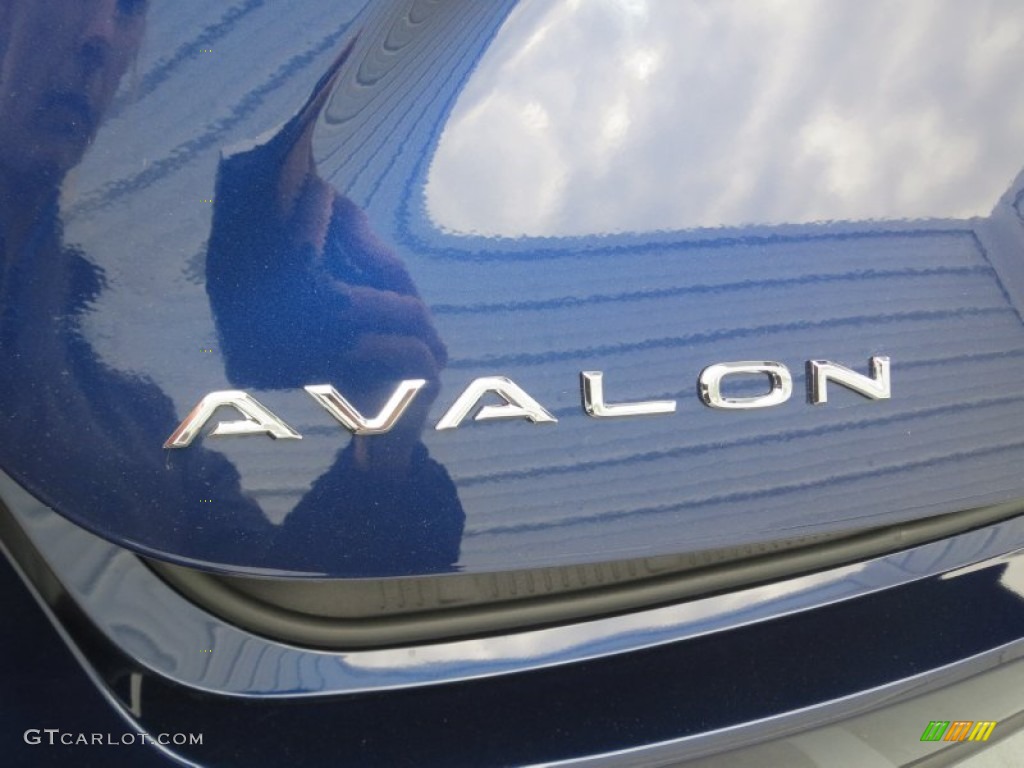 2013 Toyota Avalon XLE Marks and Logos Photo #77790486