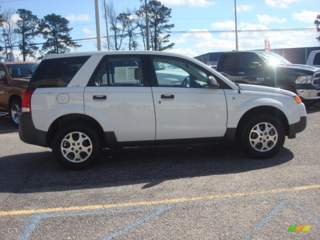 2003 VUE V6 AWD - White / Light Tan photo #6