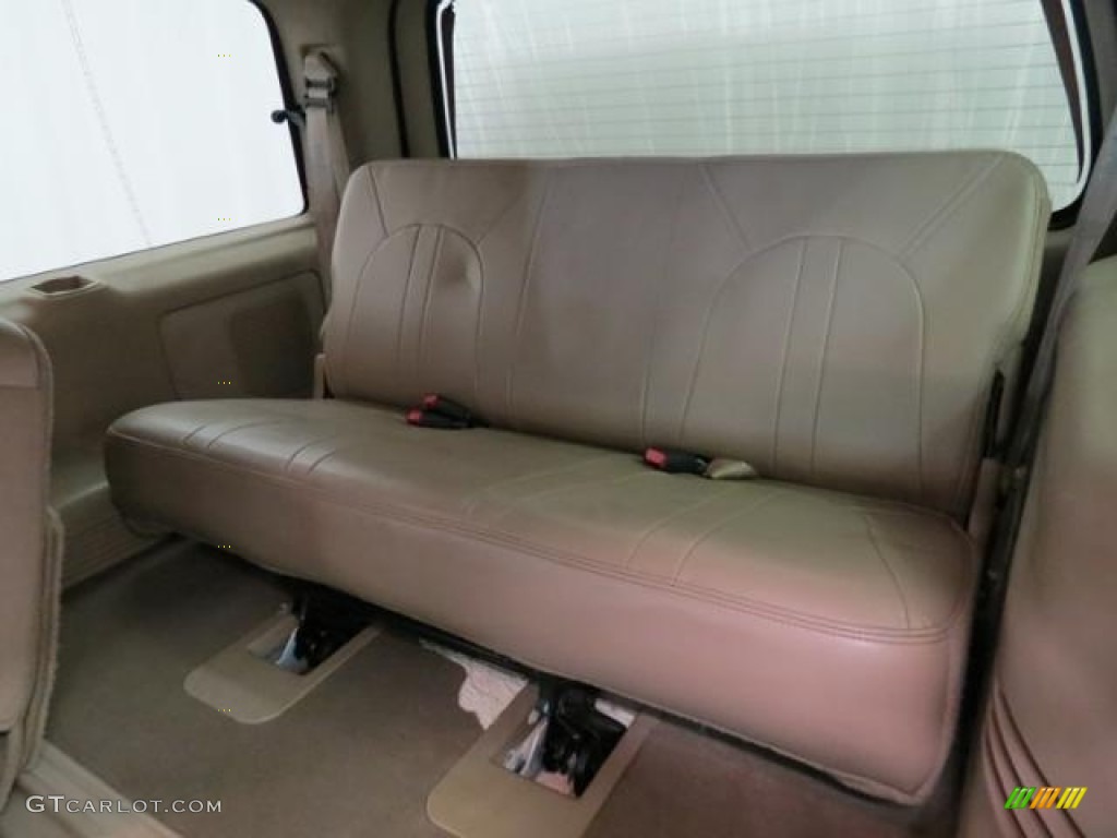 2002 Ford Expedition Eddie Bauer Rear Seat Photos