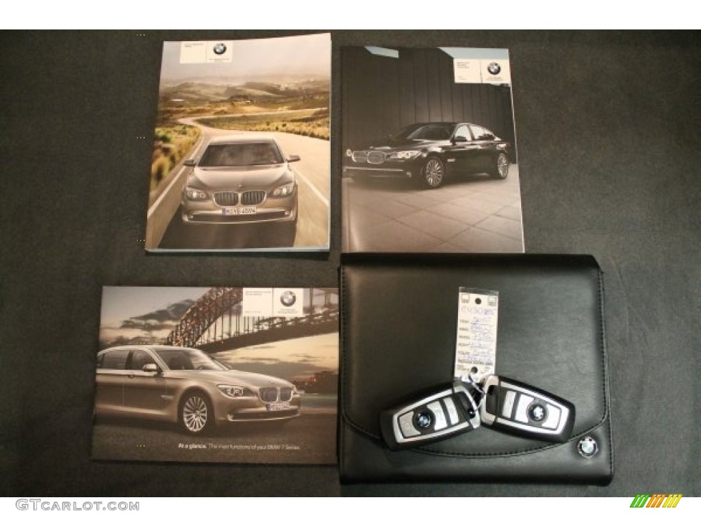 2010 BMW 7 Series 750Li xDrive Sedan Books/Manuals Photo #77792612