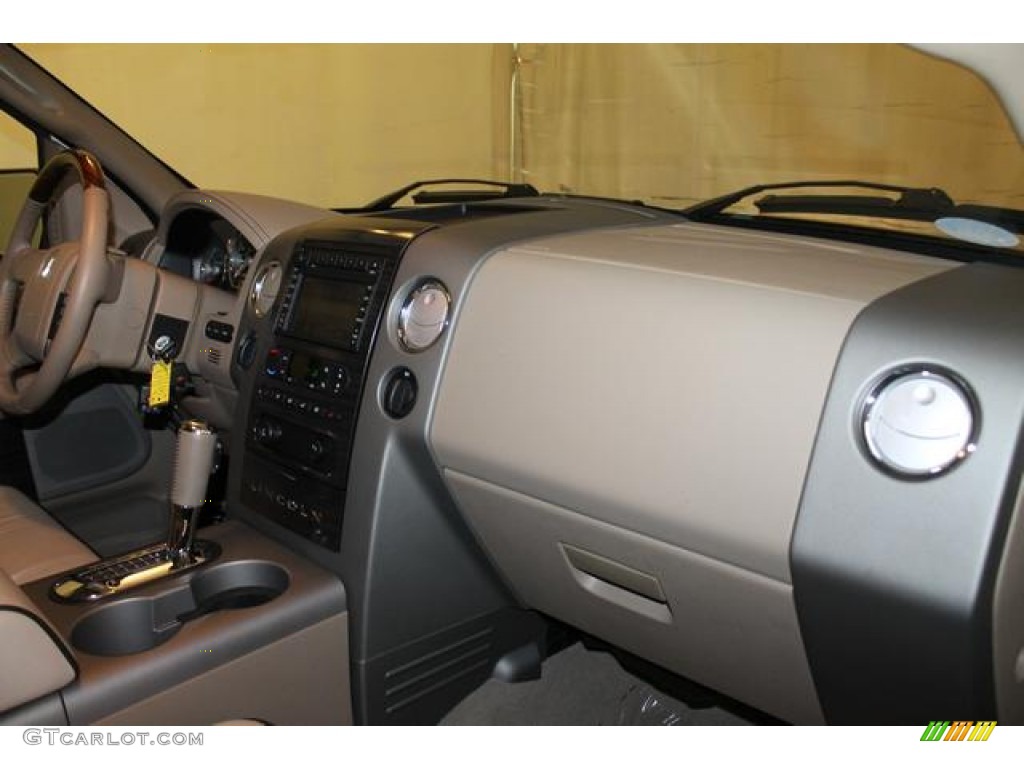 2007 Mark LT SuperCrew 4x4 - White Chocolate Tri Coat / Light Parchment/Espresso photo #29