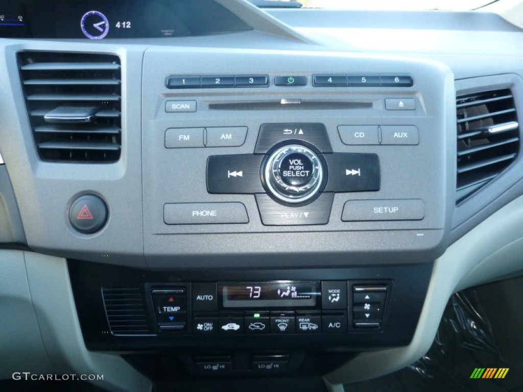 2012 Honda Civic Hybrid-L Sedan Controls Photo #77794109