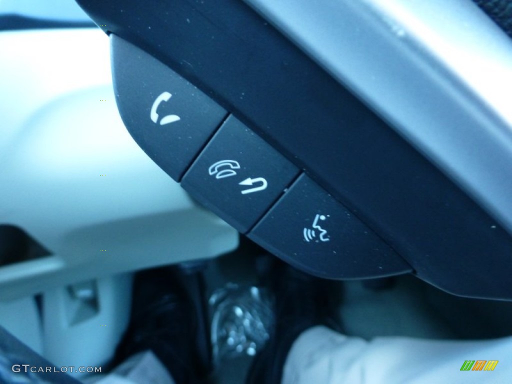 2012 Honda Civic Hybrid-L Sedan Controls Photo #77794136