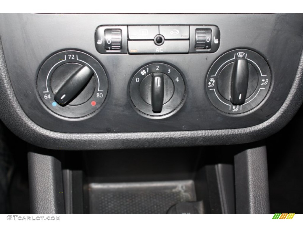 2009 Volkswagen Jetta SE Sedan Controls Photo #77794540