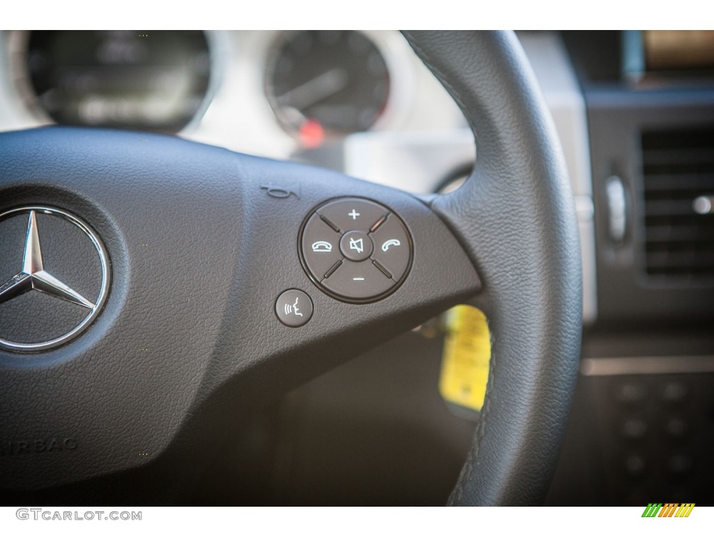 2010 Mercedes-Benz GLK 350 4Matic Controls Photo #77800040