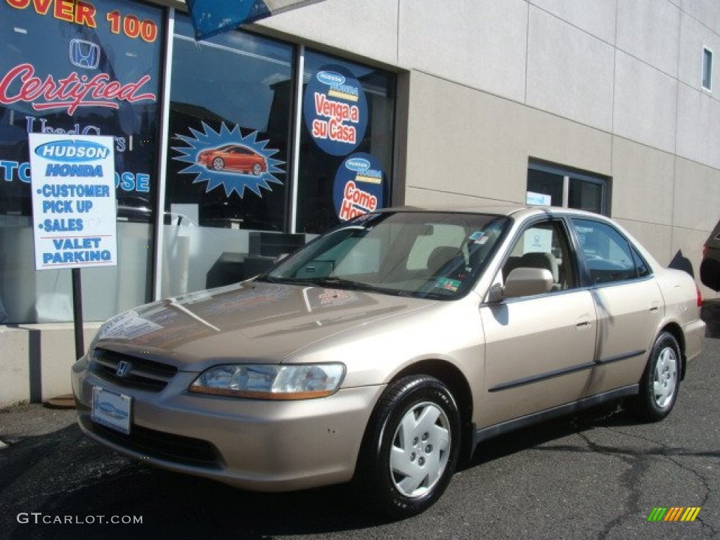 2000 Accord LX Sedan - Naples Gold Metallic / Ivory photo #1