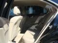 Black - C 300 Luxury 4Matic Photo No. 14