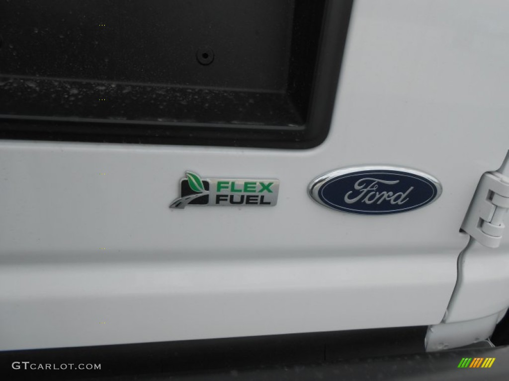 2013 Ford E Series Van E350 XL Extended Passenger Marks and Logos Photo #77801385