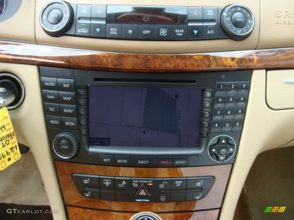 2007 Mercedes-Benz E 550 4Matic Sedan Controls Photo #77801555