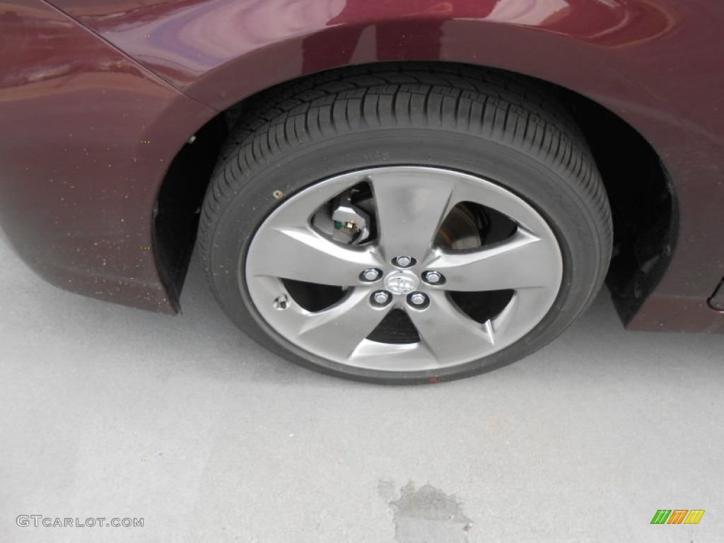 2013 Toyota Prius Persona Series Hybrid Wheel Photo #77802168