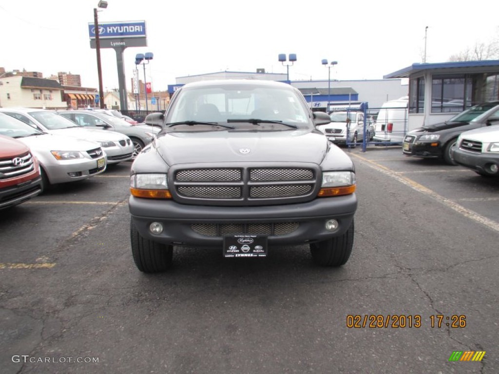 2003 Dakota SXT Quad Cab 4x4 - Graphite Metallic / Dark Slate Gray photo #1