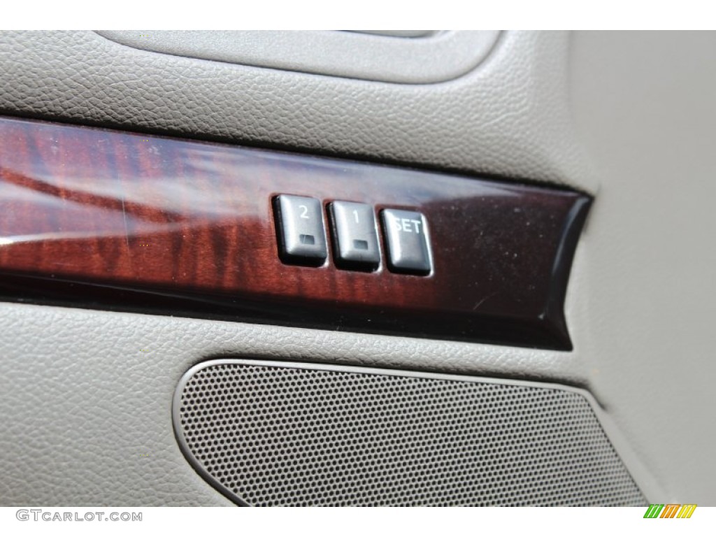 2010 G 37 Convertible - Vibrant Red / Wheat photo #31