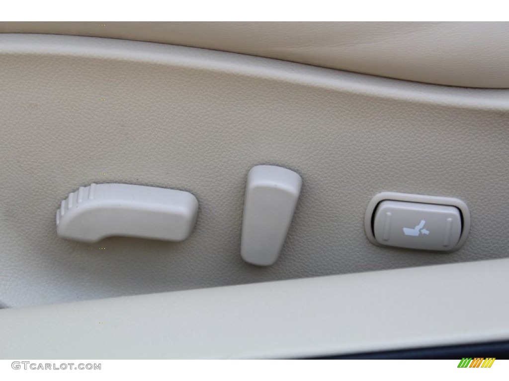 2010 Infiniti G 37 Convertible Controls Photo #77802908