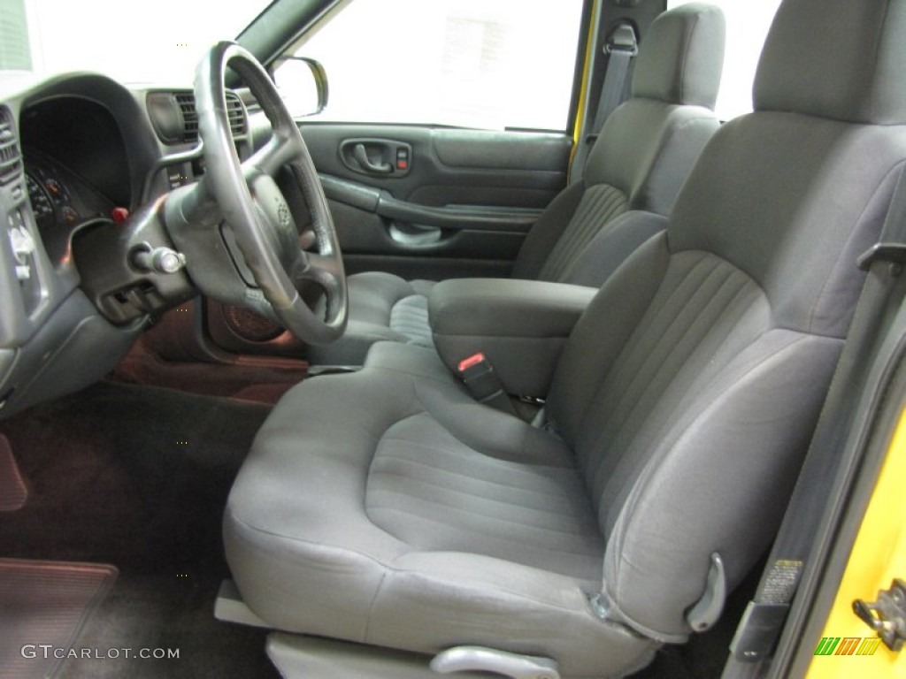 Graphite Interior 2003 Chevrolet S10 LS Regular Cab Photo #77803046