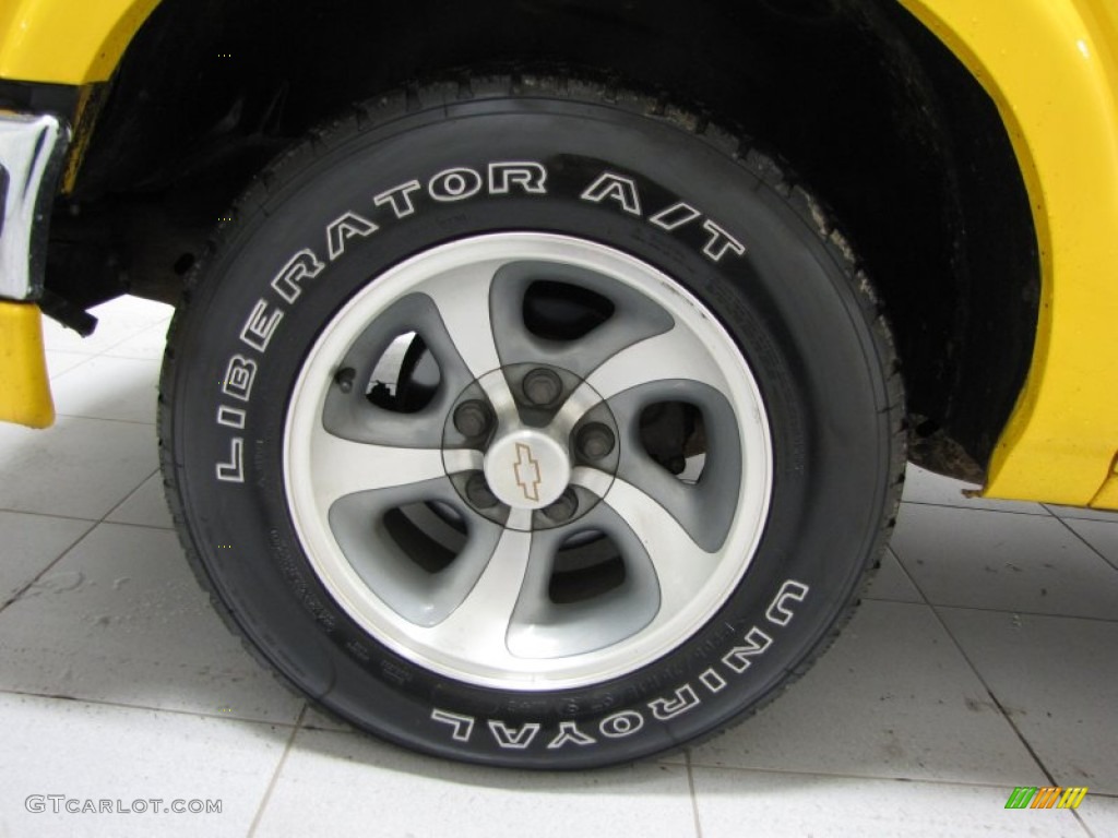 2003 Chevrolet S10 LS Regular Cab Wheel Photo #77803229