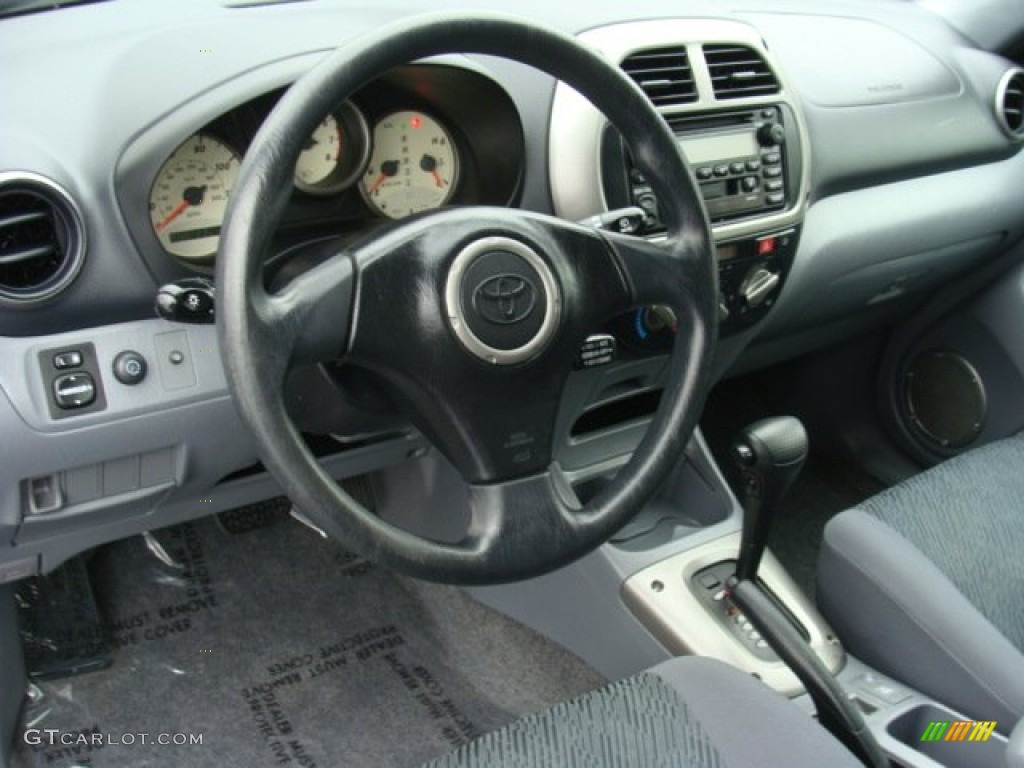 Gray Interior 2002 Toyota RAV4 4WD Photo #77803685