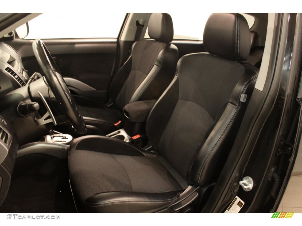 Black Interior 2010 Mitsubishi Outlander SE Photo #77804044