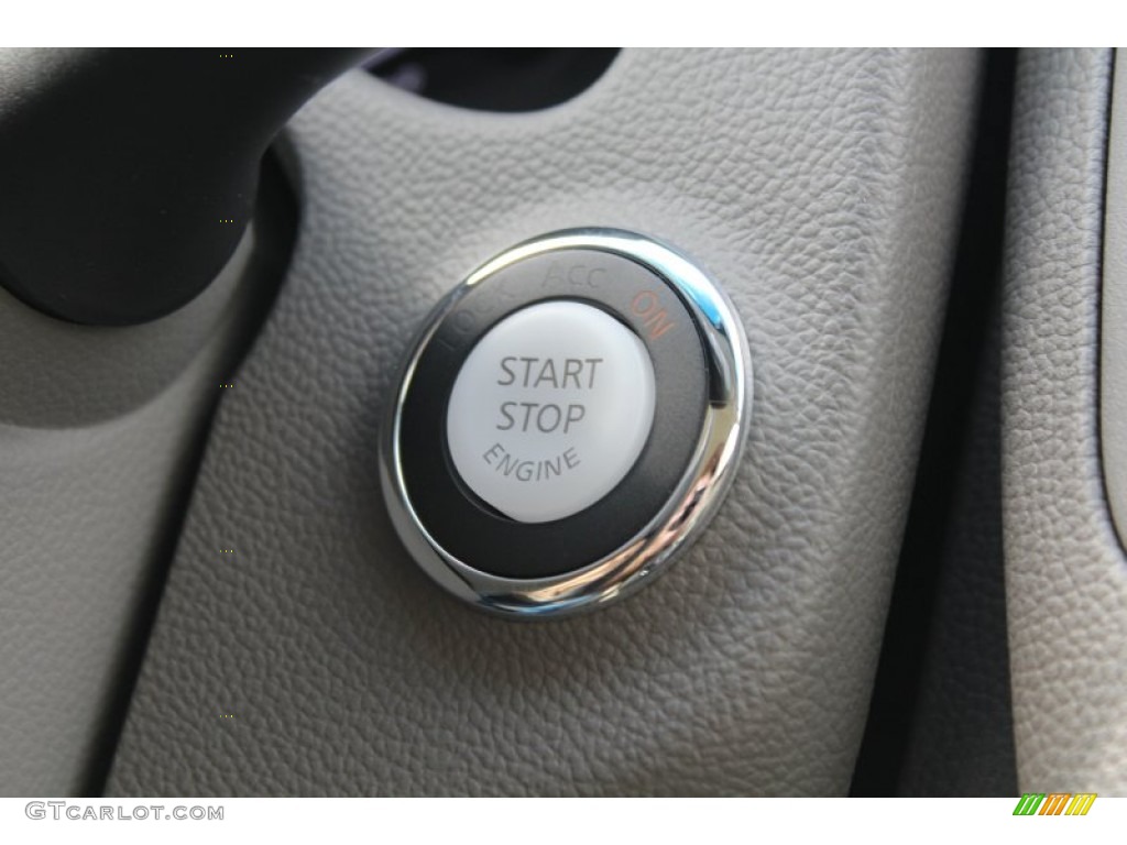 2013 Infiniti G 37 Convertible Controls Photo #77804828