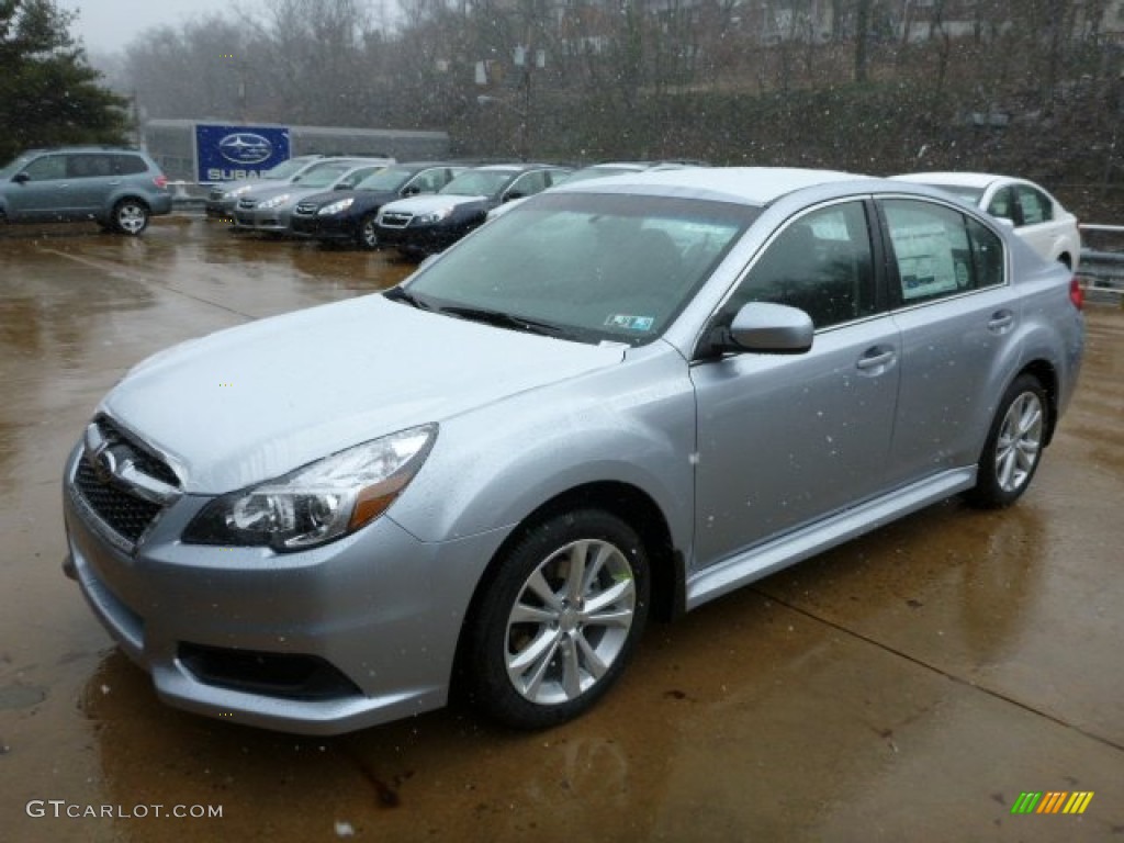 Ice Silver Metallic 2013 Subaru Legacy 2.5i Premium Exterior Photo #77805827