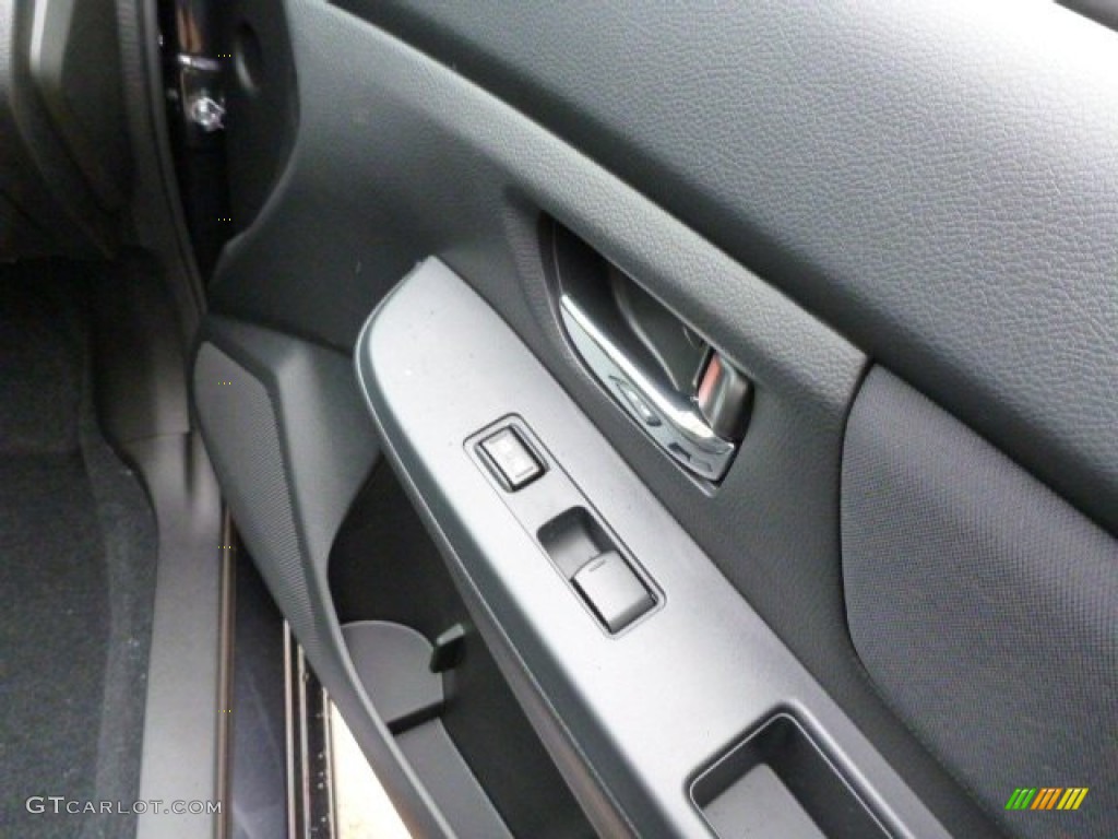 2013 XV Crosstrek 2.0 Premium - Dark Gray Metallic / Black photo #7