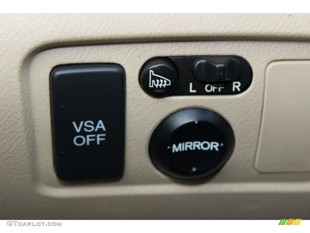 2006 Acura TL 3.2 Controls Photo #77807809