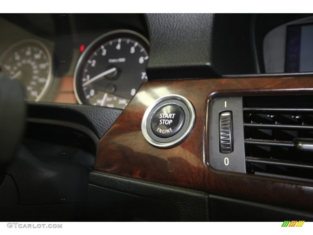 2011 3 Series 335i Convertible - Alpine White / Black photo #27