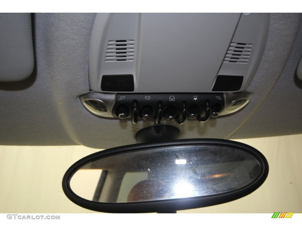 2010 Mini Cooper Mayfair 50th Anniversary Hardtop Controls Photo #77809853