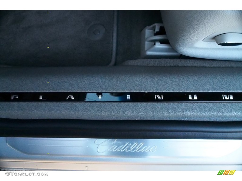2013 Cadillac XTS Platinum FWD Platinum doorsill Photo #77810892
