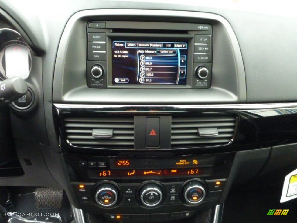 2014 Mazda CX-5 Grand Touring AWD Controls Photo #77811464