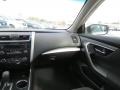 Pearl White - Altima 2.5 S Photo No. 16