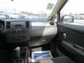 Super Black - Versa 1.8 S Hatchback Photo No. 16