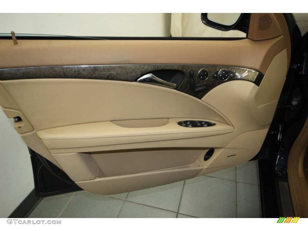 2008 Mercedes-Benz E 350 Sedan Cashmere Door Panel Photo #77812714