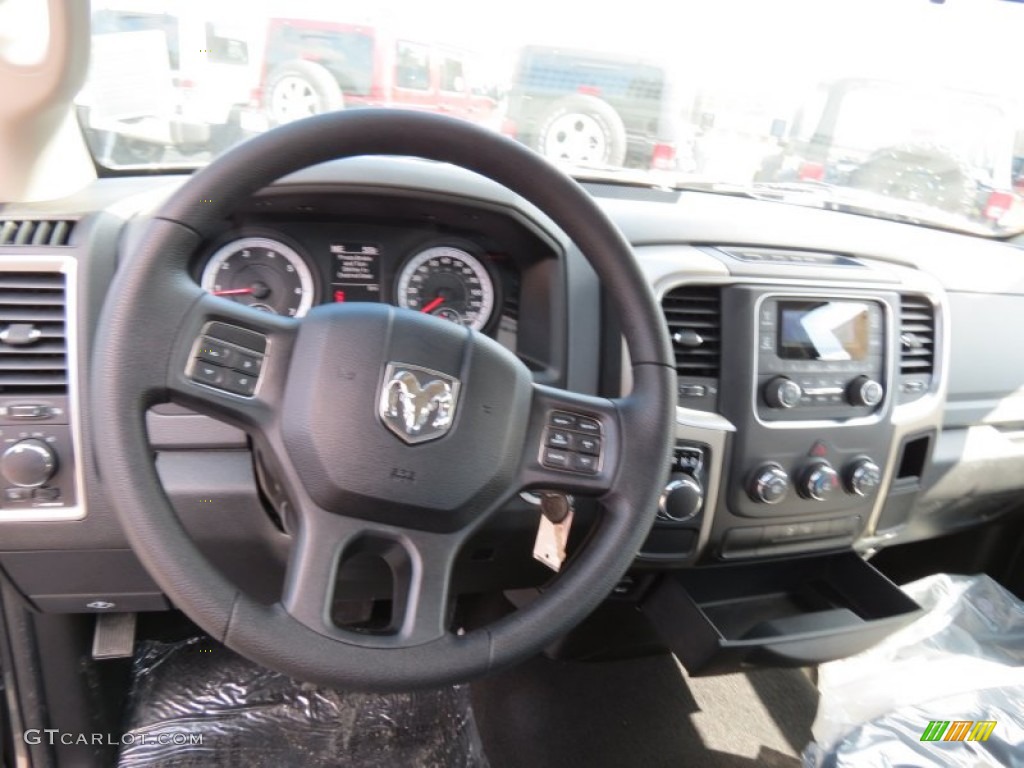 2013 Ram 1500 SLT Regular Cab Black/Diesel Gray Dashboard Photo #77815535