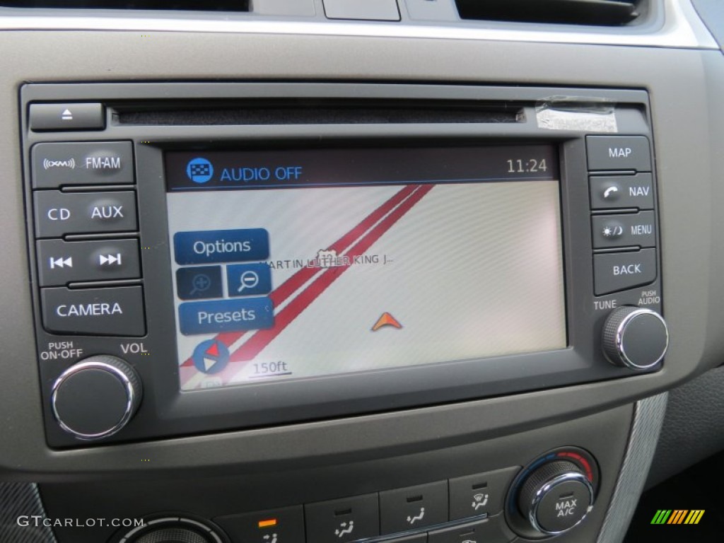 2013 Sentra SR - Red Brick / Charcoal photo #15