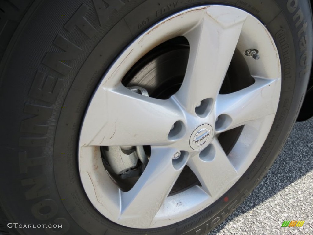 2013 Nissan Rogue S Wheel Photo #77816237