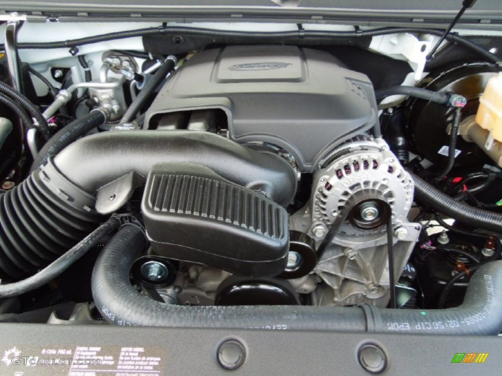 2012 Chevrolet Tahoe LT Engine Photos