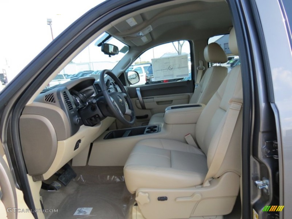 2013 Chevrolet Silverado 2500HD LT Crew Cab 4x4 Front Seat Photo #77818493