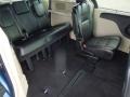 Sapphire Crystal Metallic - Town & Country Touring - L Photo No. 21