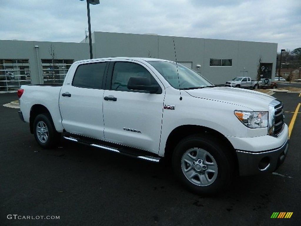 Super White Toyota Tundra