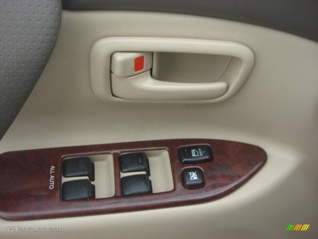 2005 Toyota Land Cruiser Standard Land Cruiser Model Controls Photo #77823987