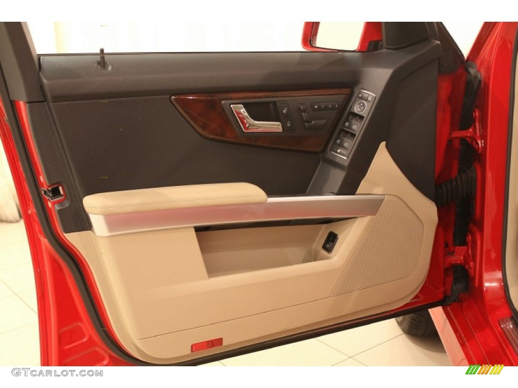 2011 Mercedes-Benz GLK 350 4Matic Almond/Black Door Panel Photo #77824023