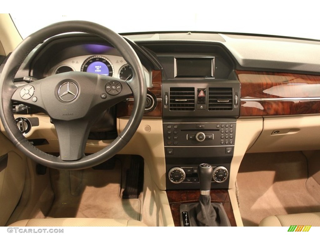 2011 Mercedes-Benz GLK 350 4Matic Almond/Black Dashboard Photo #77824395