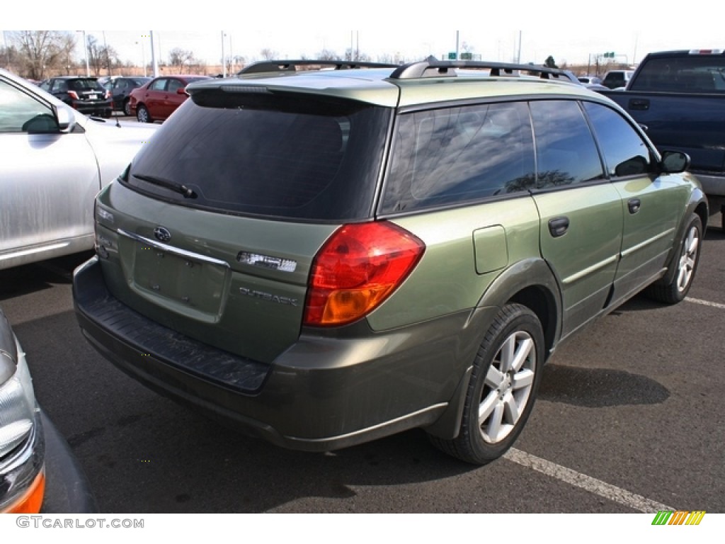 2006 Outback 2.5i Wagon - Willow Green Opalescent / Taupe photo #2