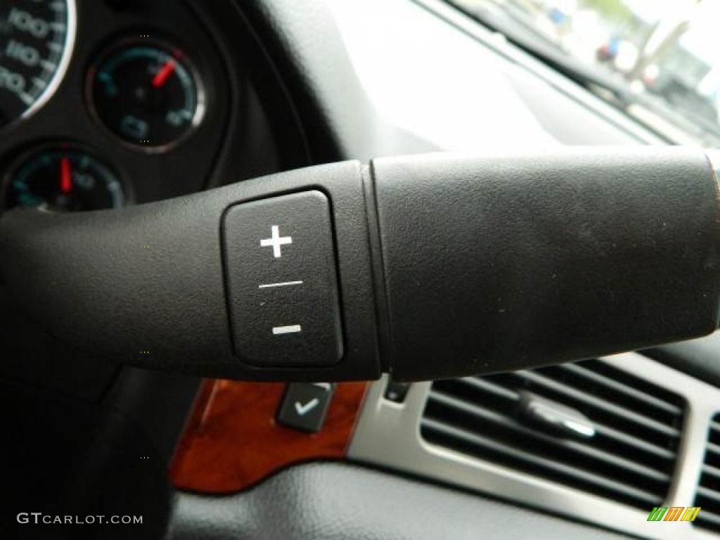 2012 Chevrolet Suburban LTZ Controls Photo #77827467