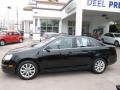 Black - Jetta SE Sedan Photo No. 2